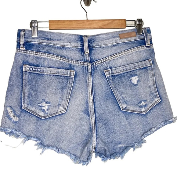 BlankNYC Light Wash High Rise Distressed Cut Off Denim Jean Shorts Size 28 - Picture 9 of 11